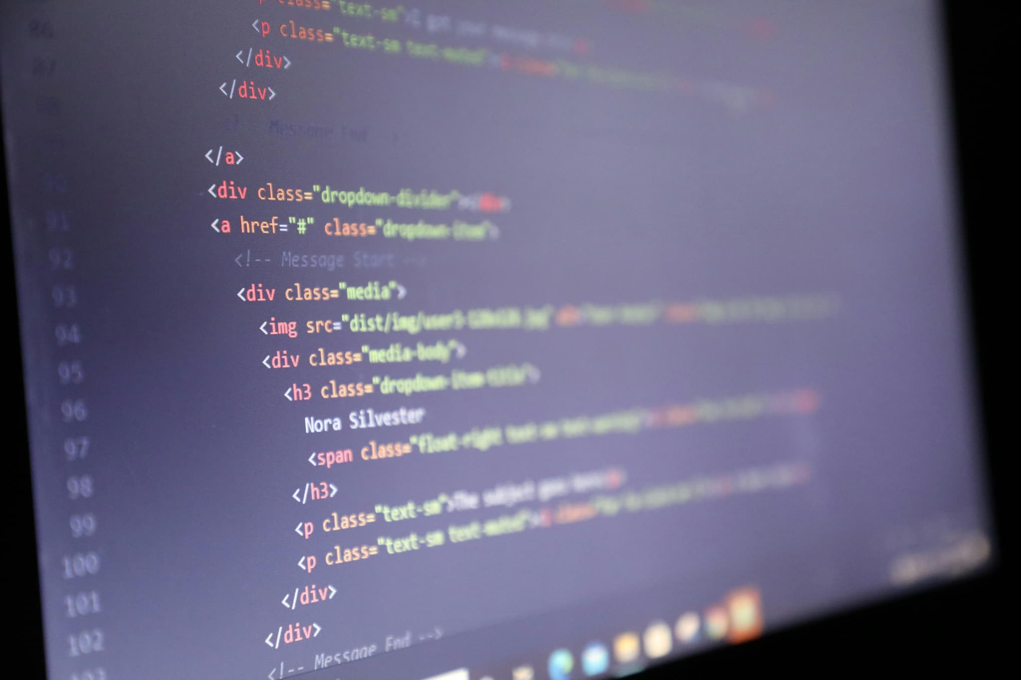 Jak wybrać: Electron czy Tauri do nowoczesnych aplikacji desktopowych?